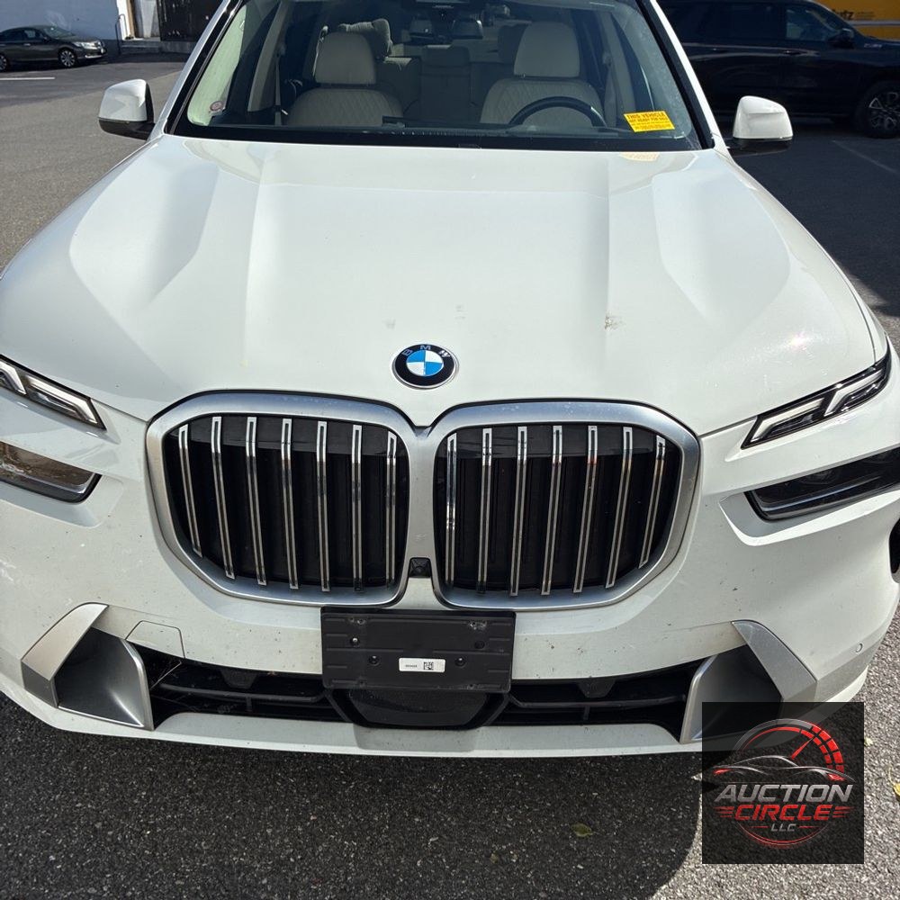 2023 BMW X7 XDrive40i