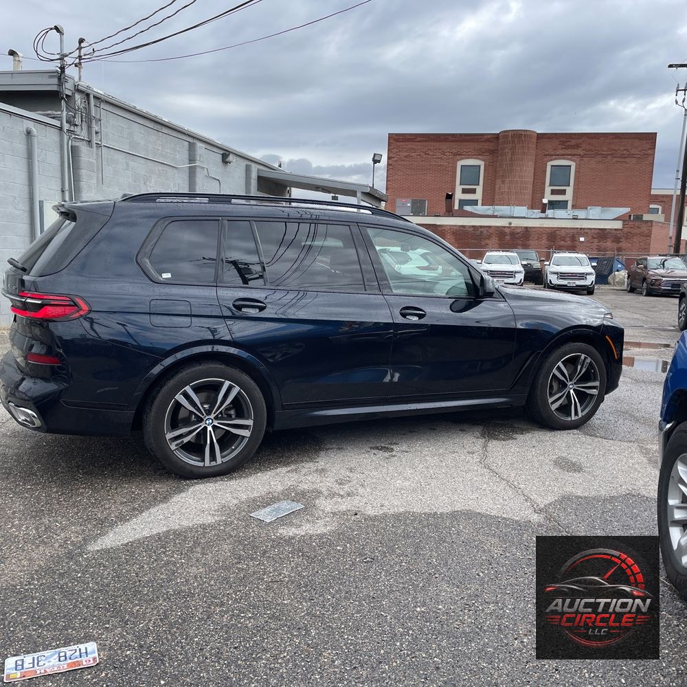 2025 BMW X7 XDrive40i