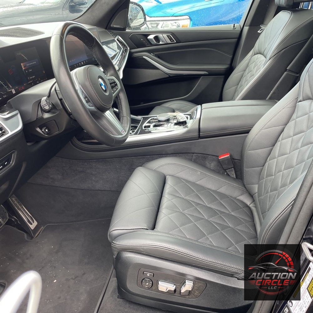 2025 BMW X7 XDrive40i