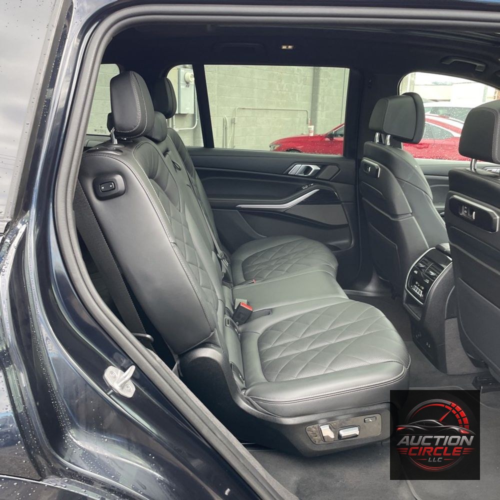 2025 BMW X7 XDrive40i