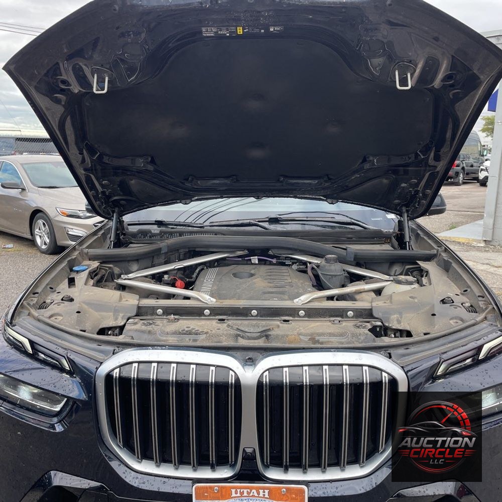 2025 BMW X7 XDrive40i