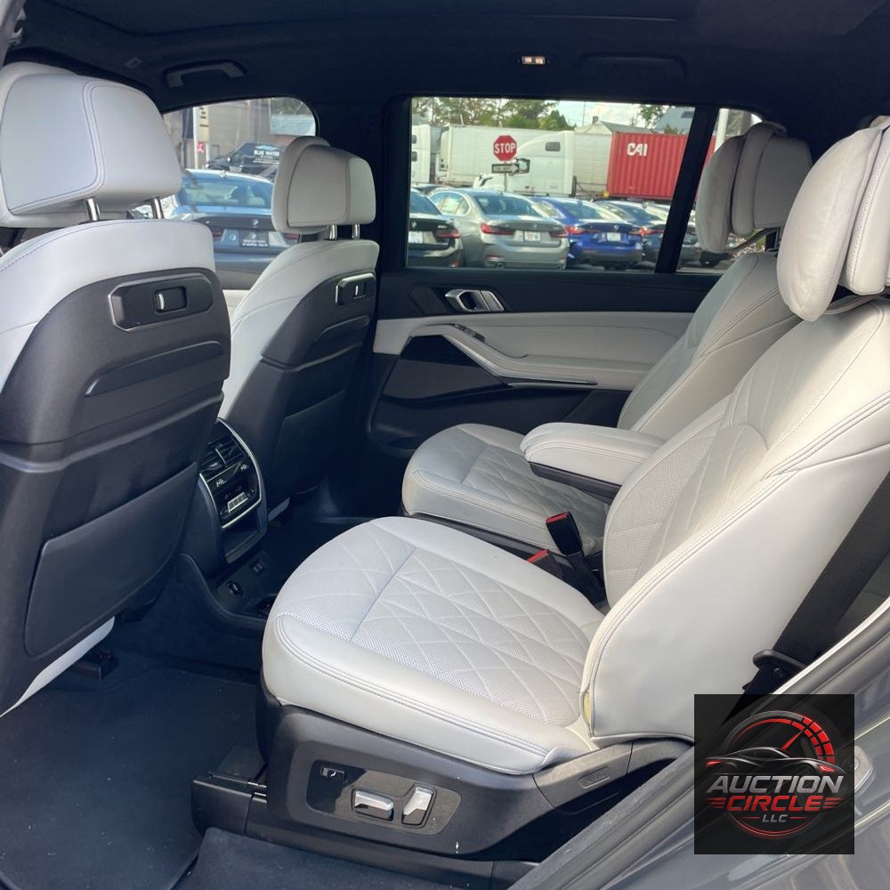 2023 BMW X7 XDrive40i