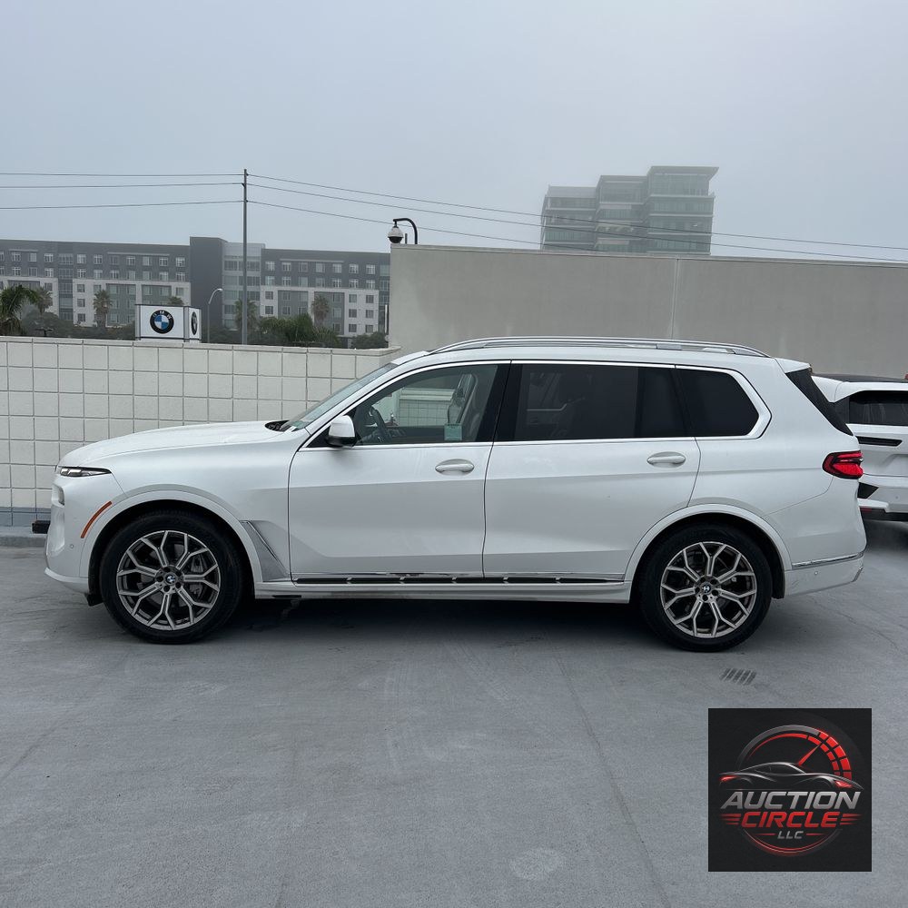 2023 BMW X7 XDrive40i