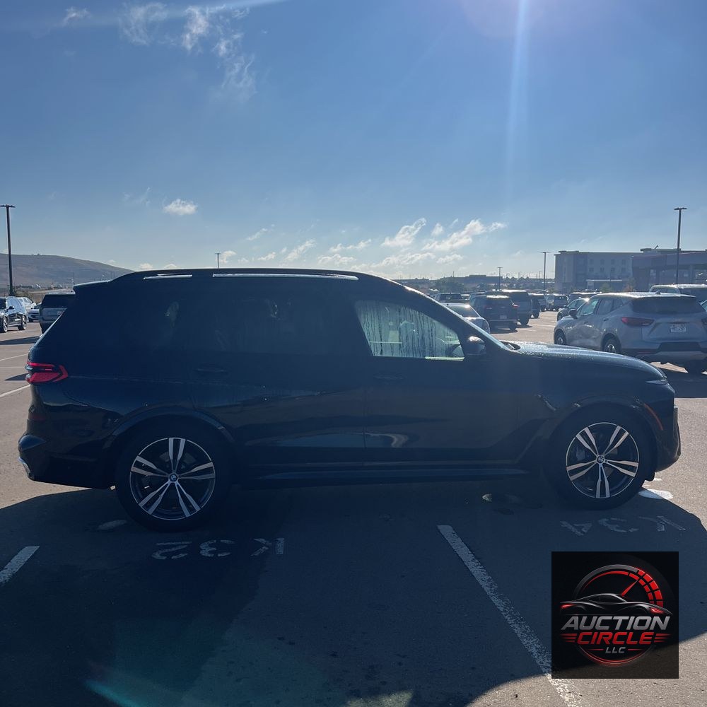 2024 BMW X7 XDrive40i