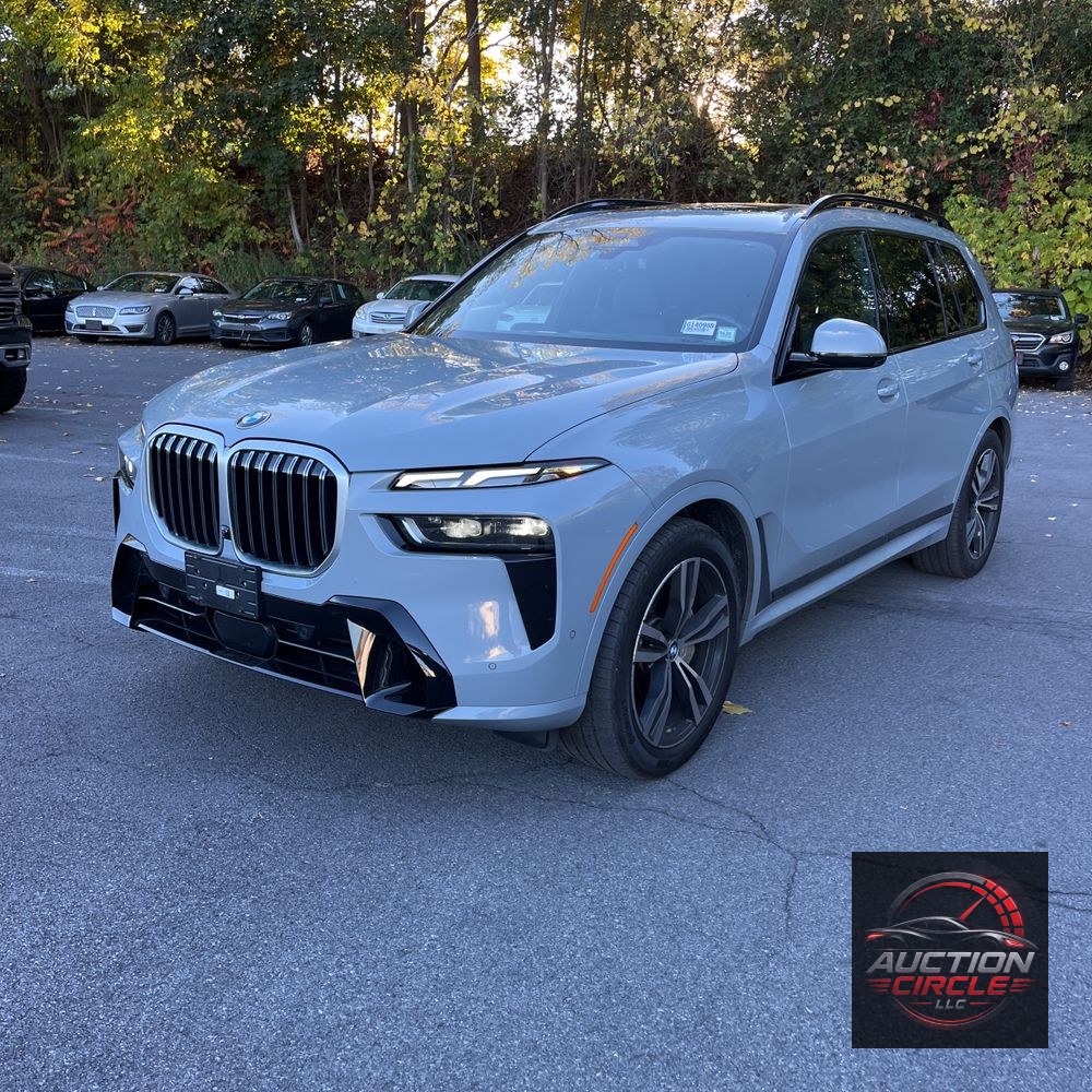 2025 BMW X7 XDrive40i