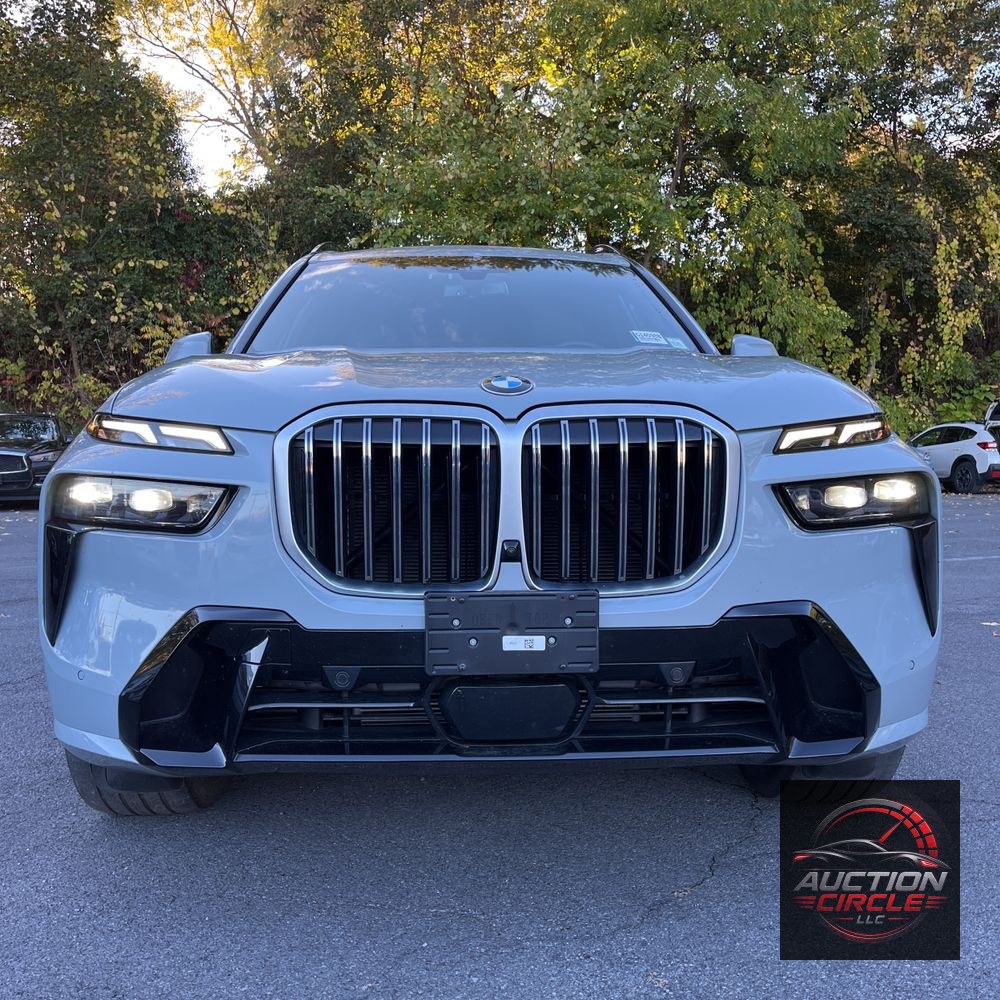 2025 BMW X7 XDrive40i