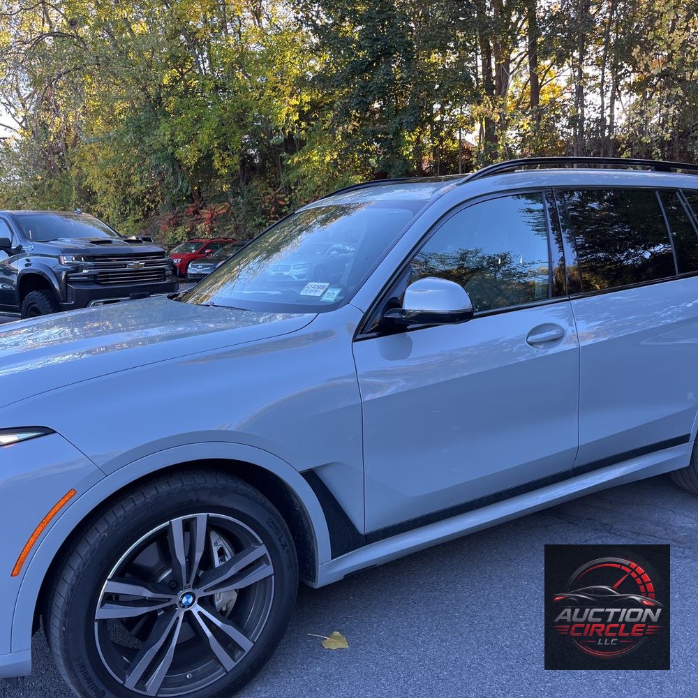 2025 BMW X7 XDrive40i