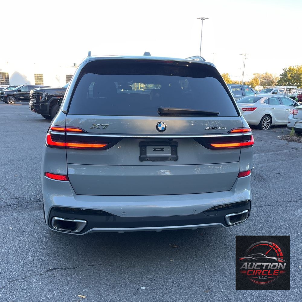 2025 BMW X7 XDrive40i