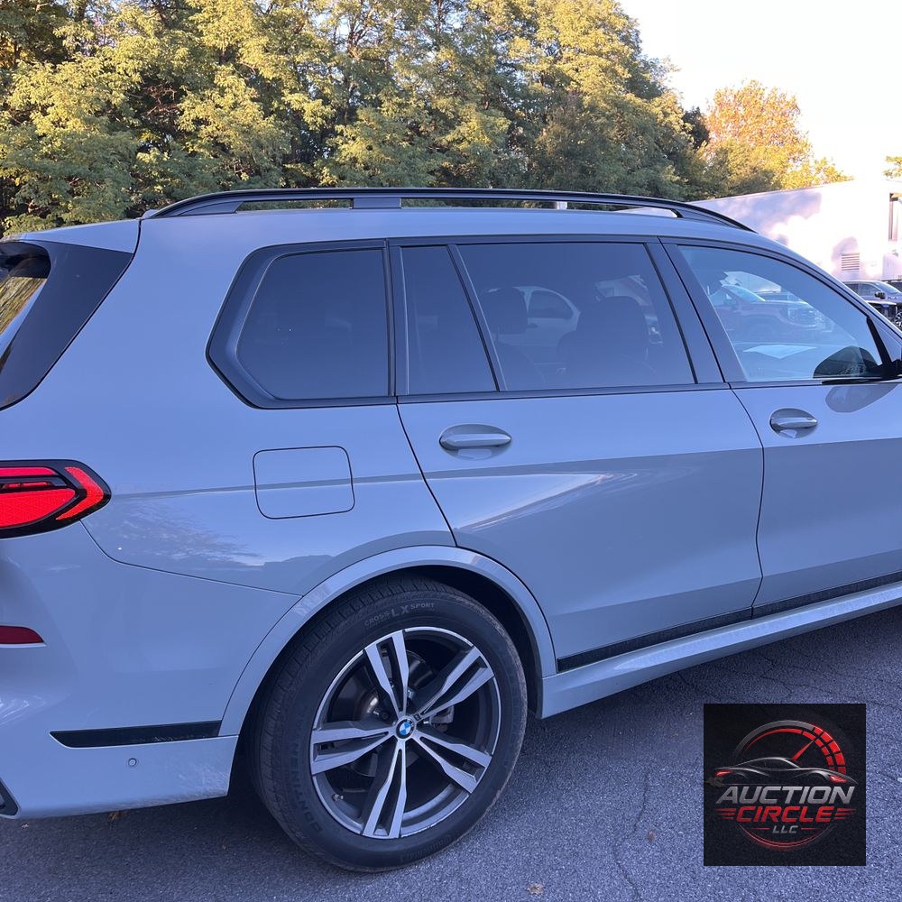 2025 BMW X7 XDrive40i