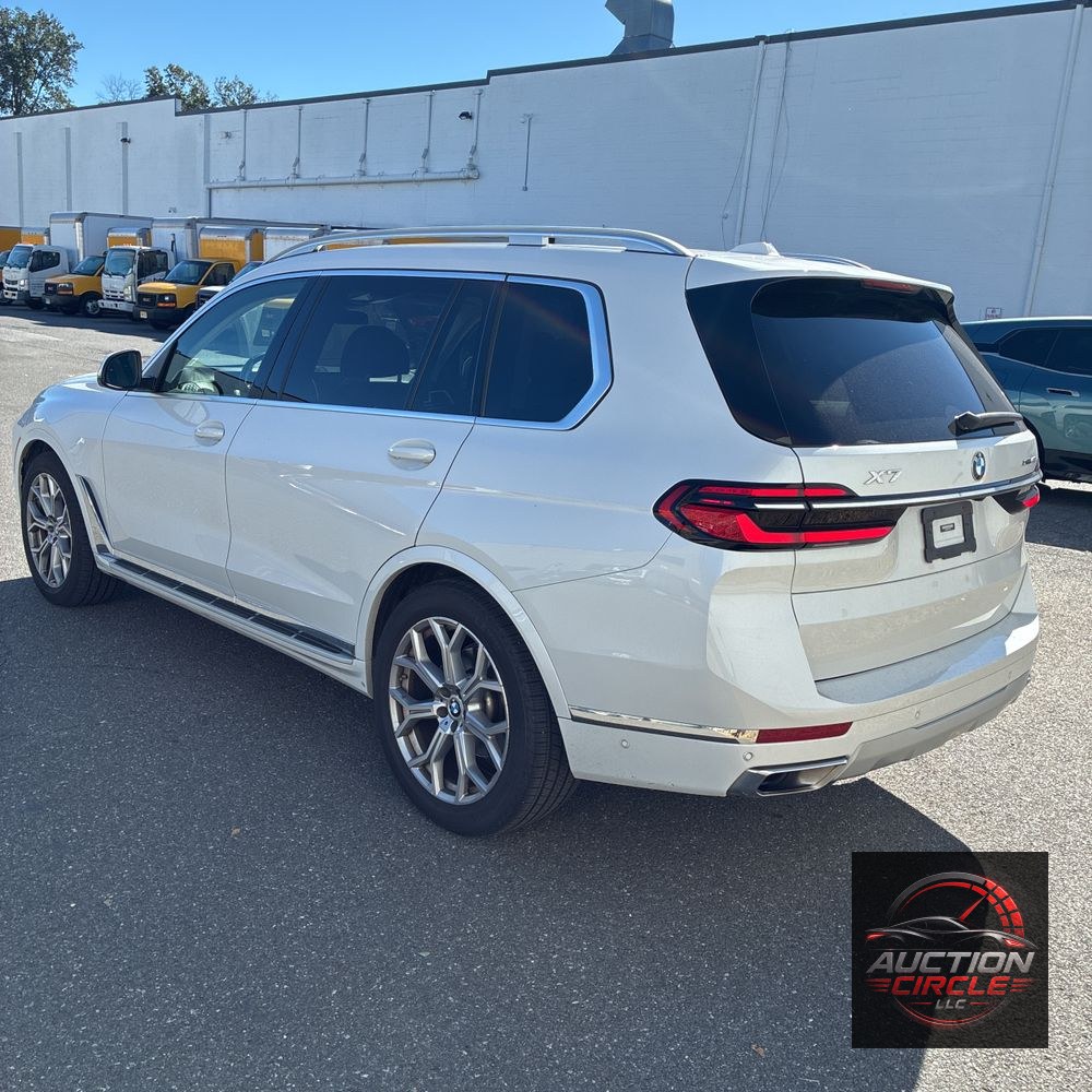 2023 BMW X7 XDrive40i
