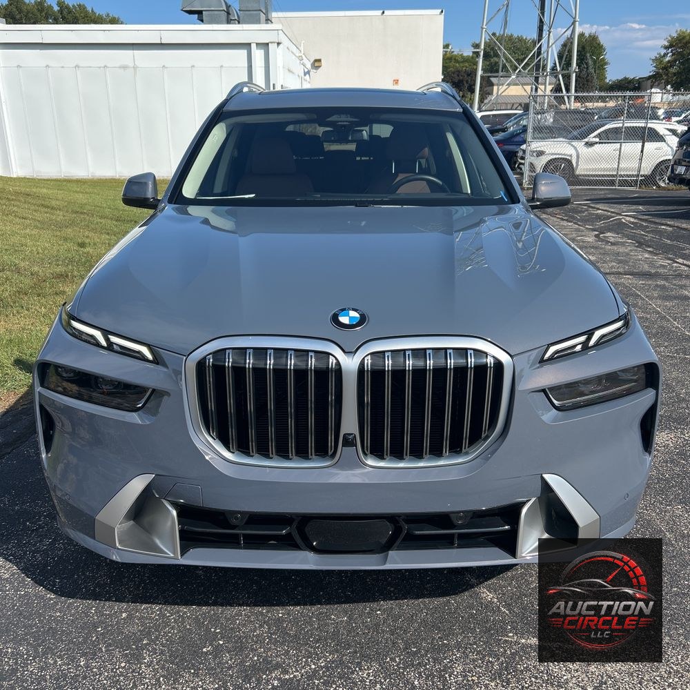 2024 BMW X7 XDrive40i