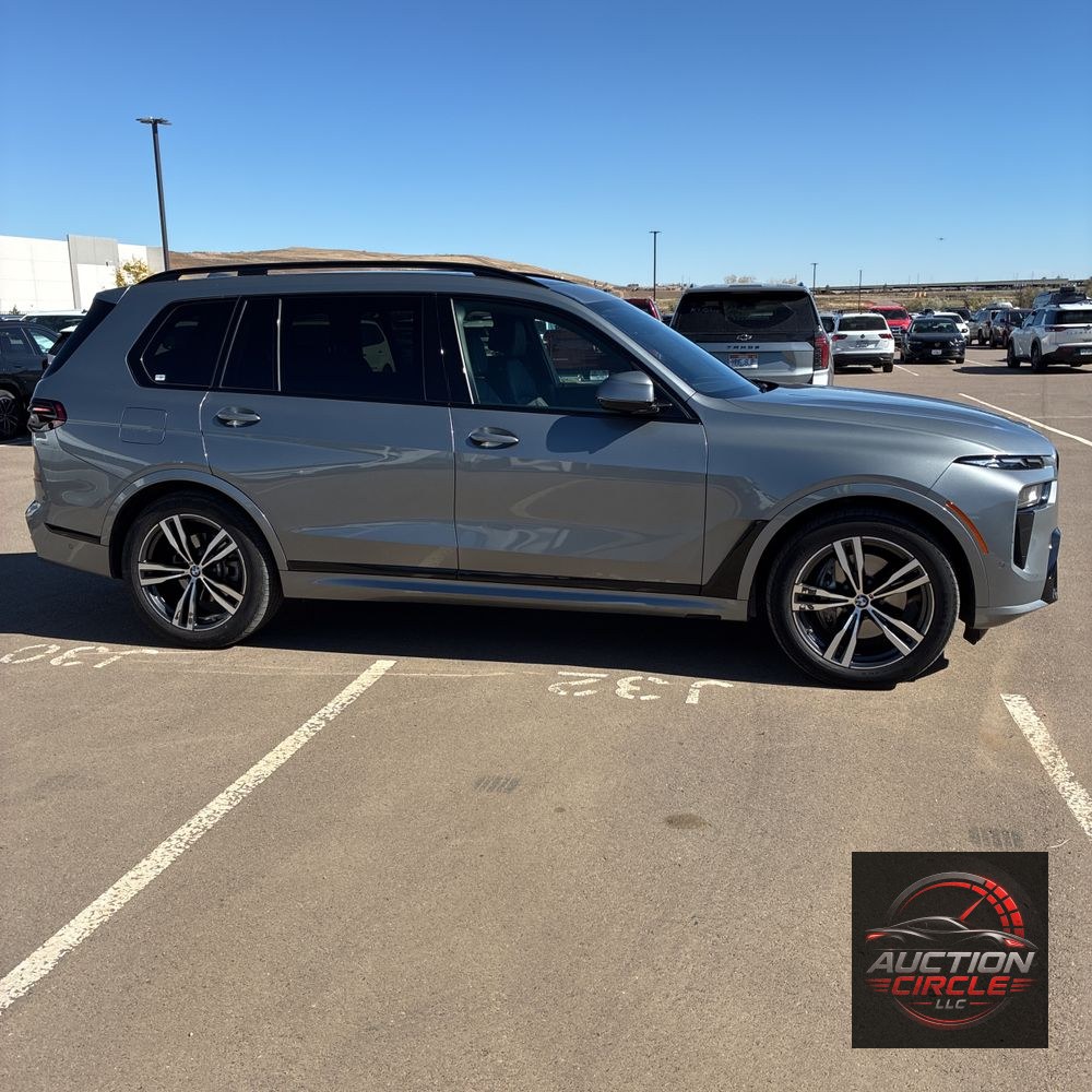 2025 BMW X7 XDrive40i