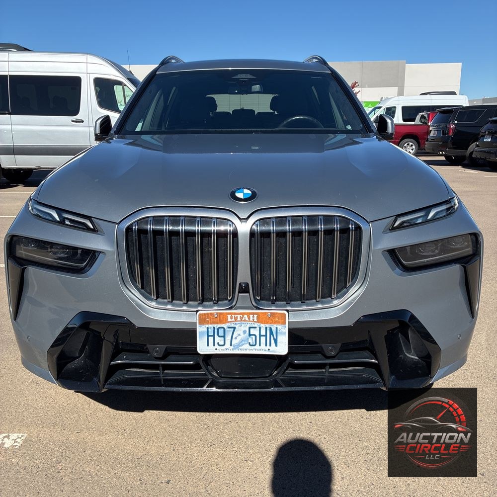2025 BMW X7 XDrive40i