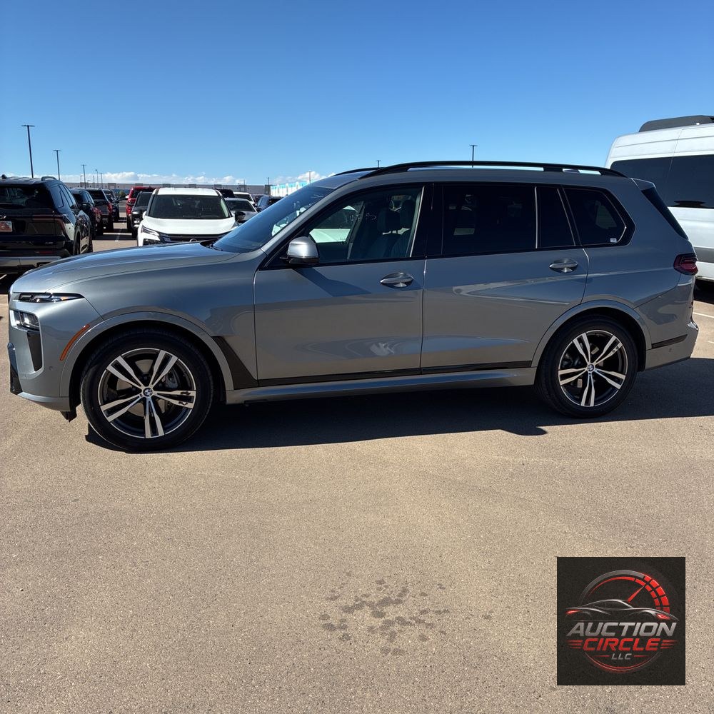 2025 BMW X7 XDrive40i