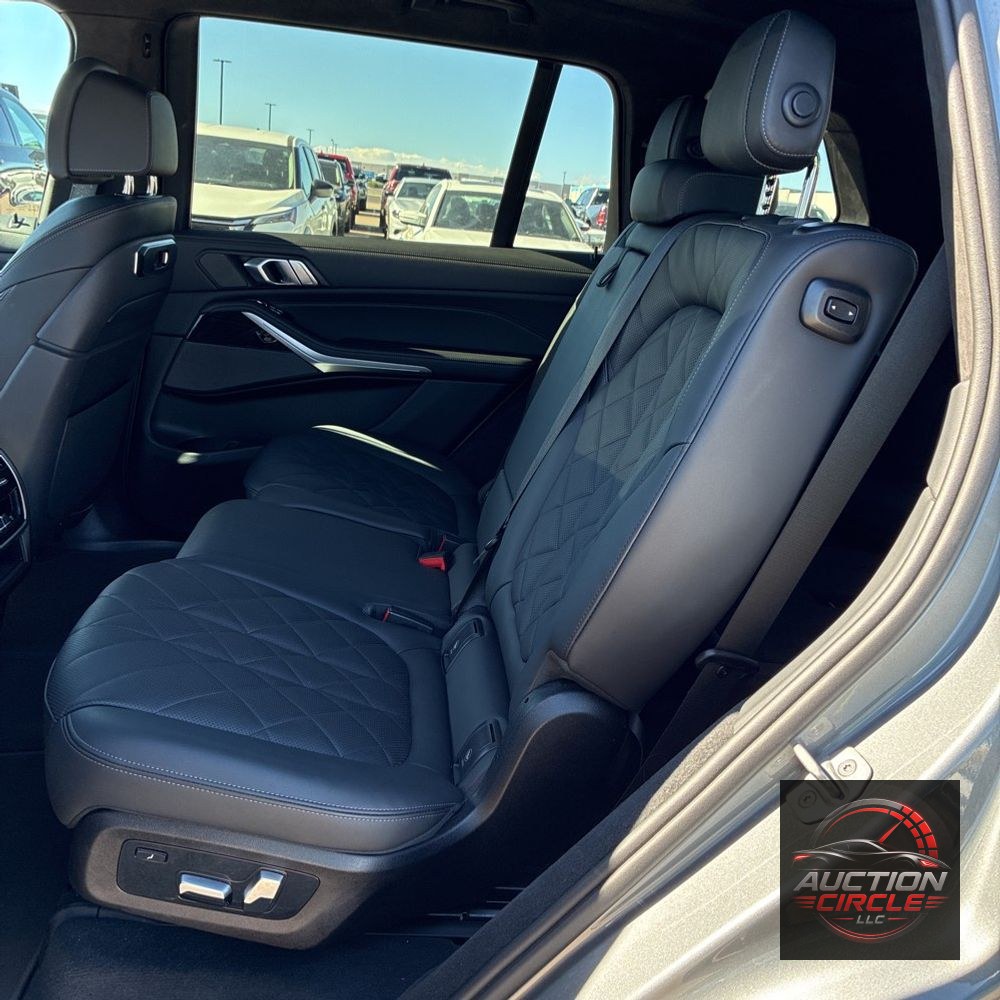 2025 BMW X7 XDrive40i
