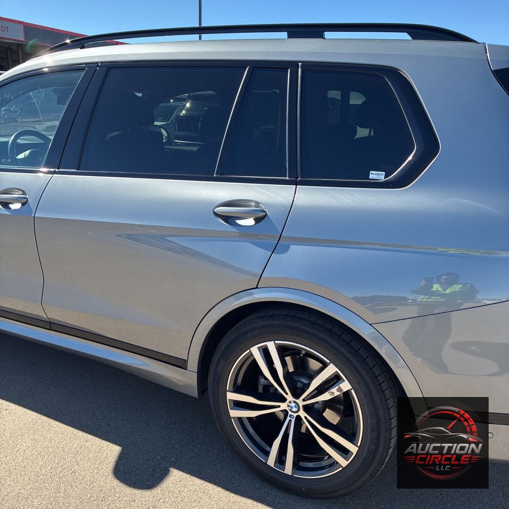 2025 BMW X7 XDrive40i