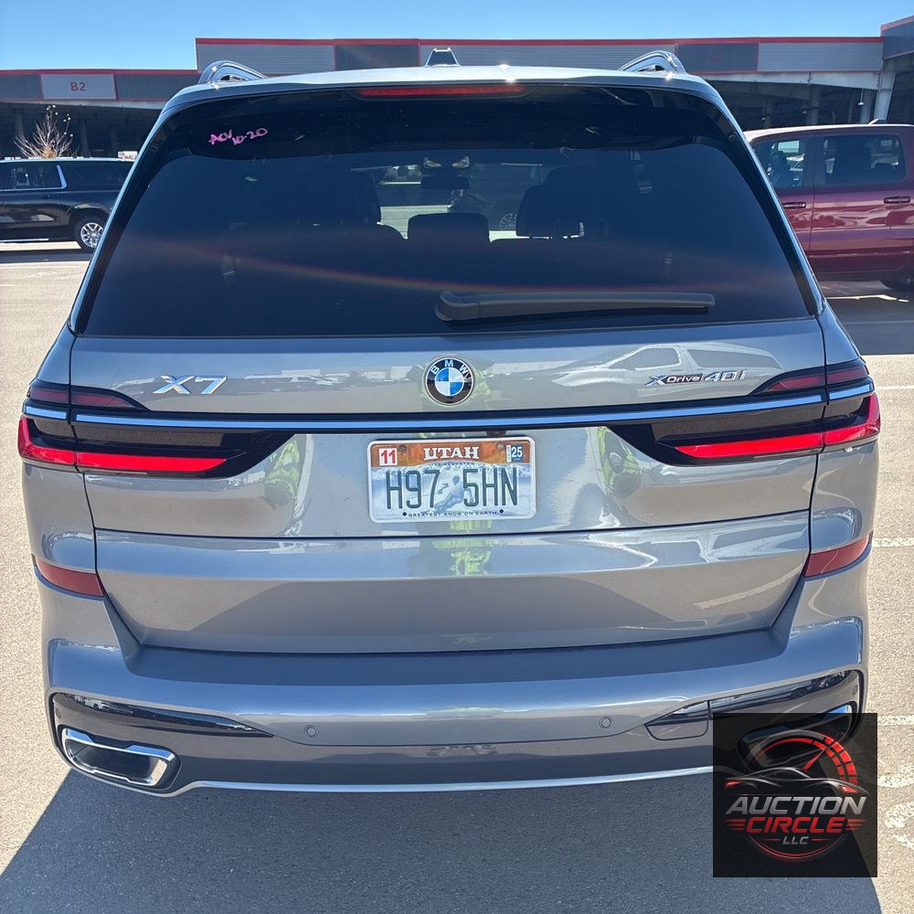 2025 BMW X7 XDrive40i