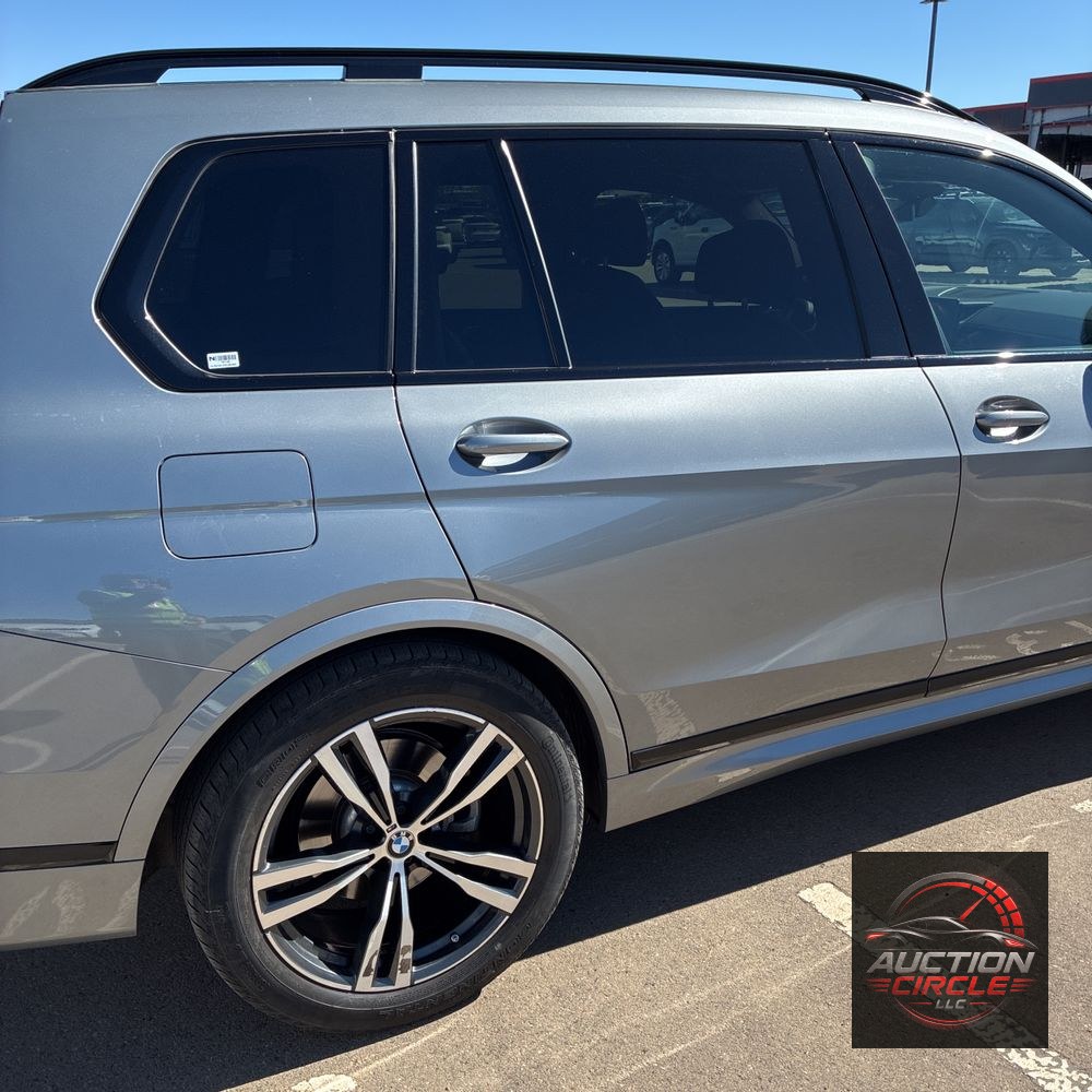 2025 BMW X7 XDrive40i
