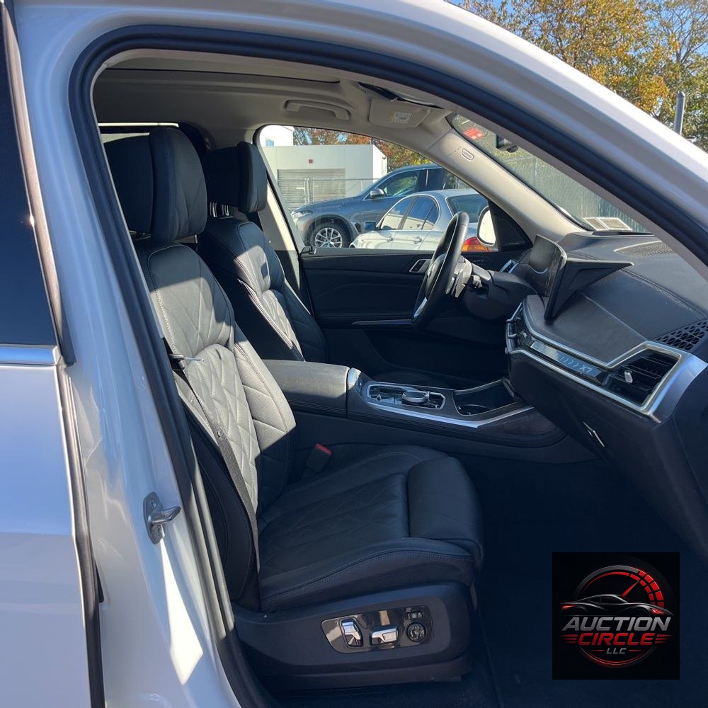 2023 BMW X7 XDrive40i