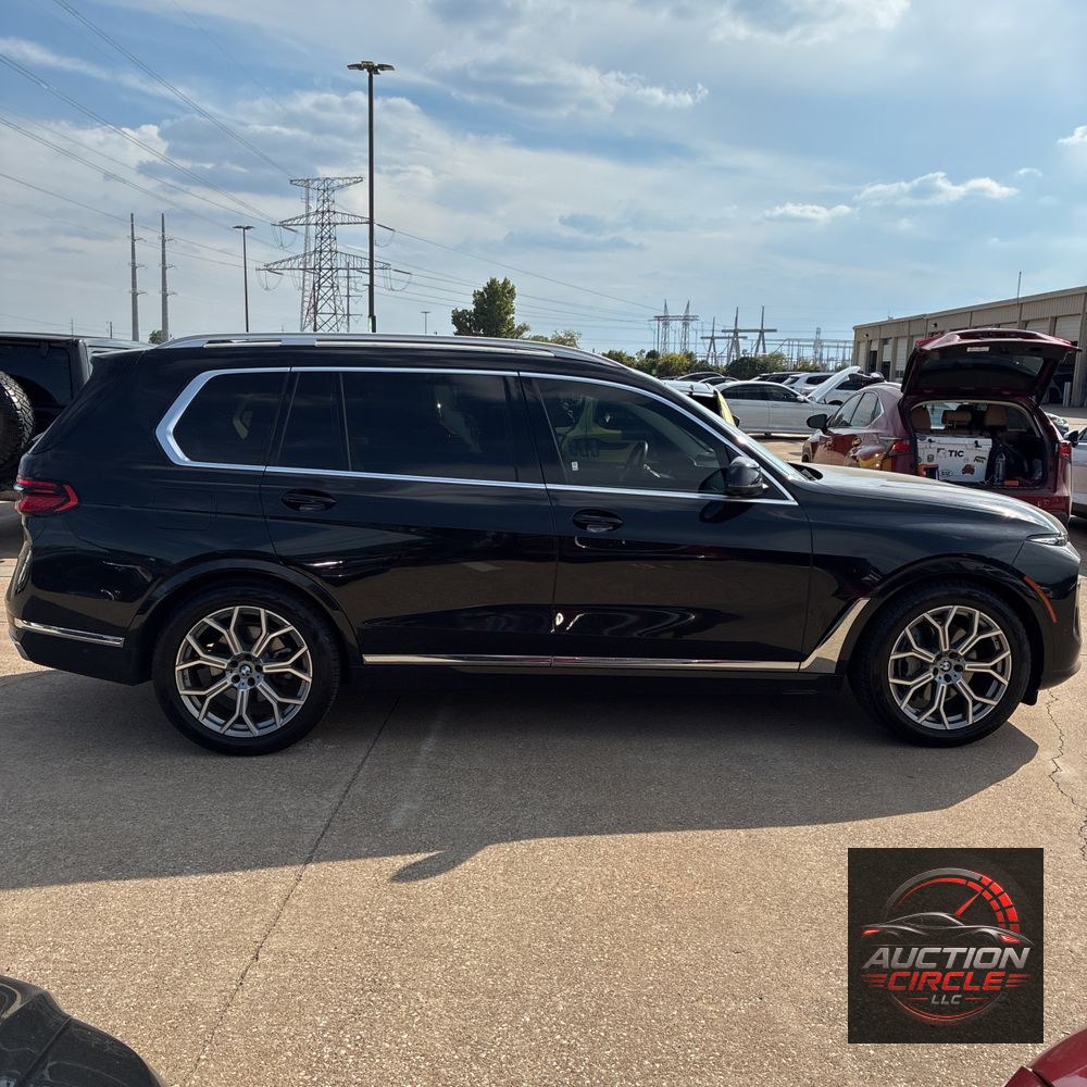 2025 BMW X7 XDrive40i