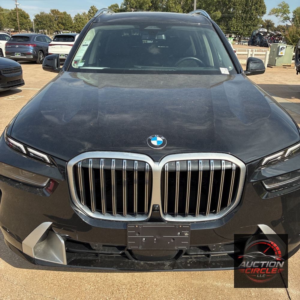 2025 BMW X7 XDrive40i