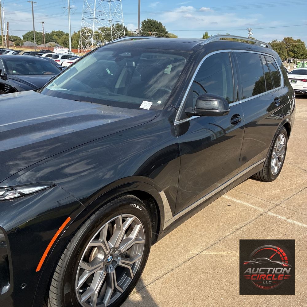 2025 BMW X7 XDrive40i