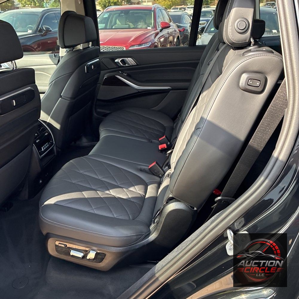 2025 BMW X7 XDrive40i