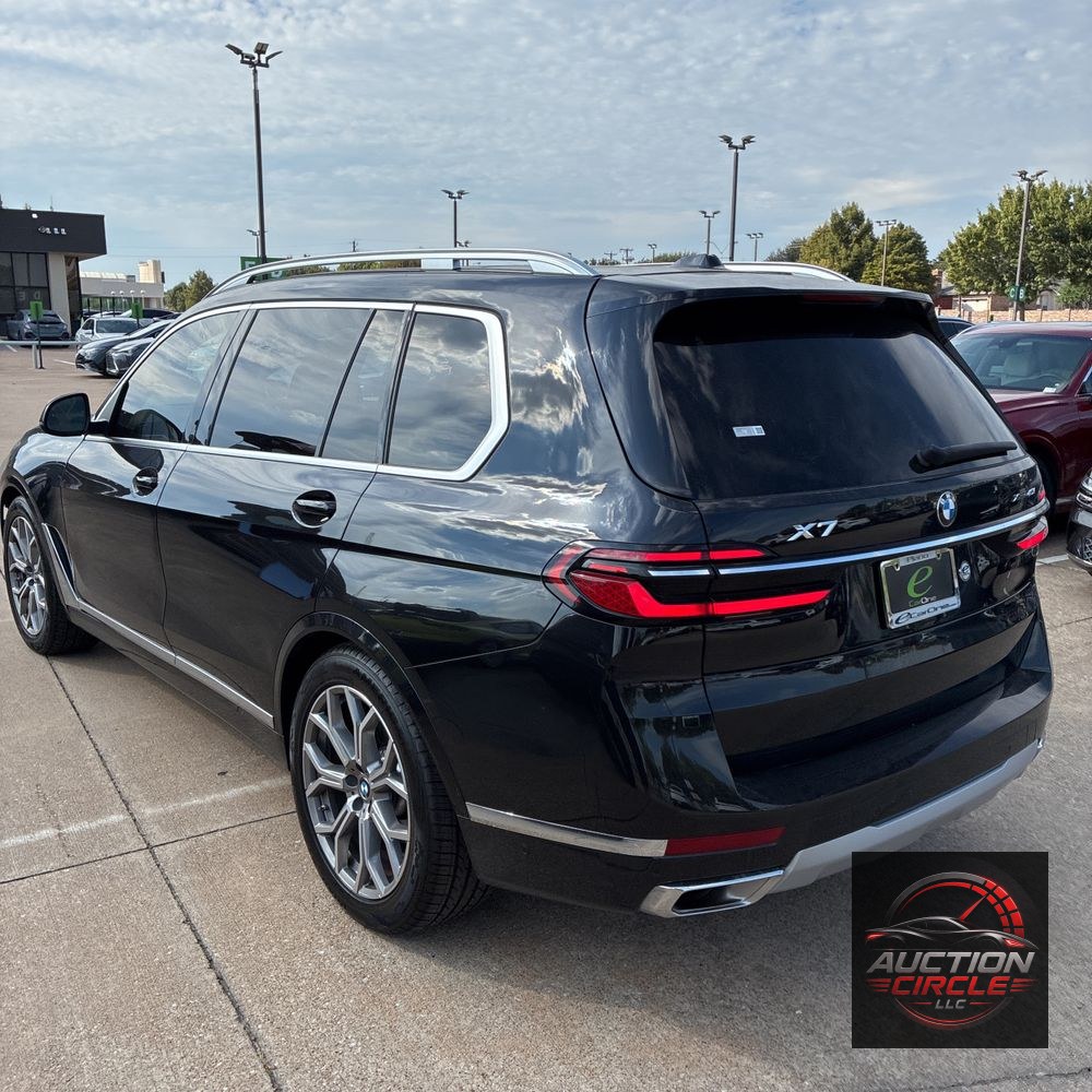 2025 BMW X7 XDrive40i