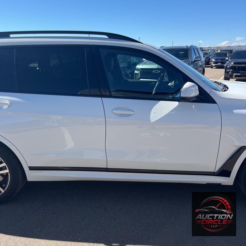 2025 BMW X7 XDrive40i