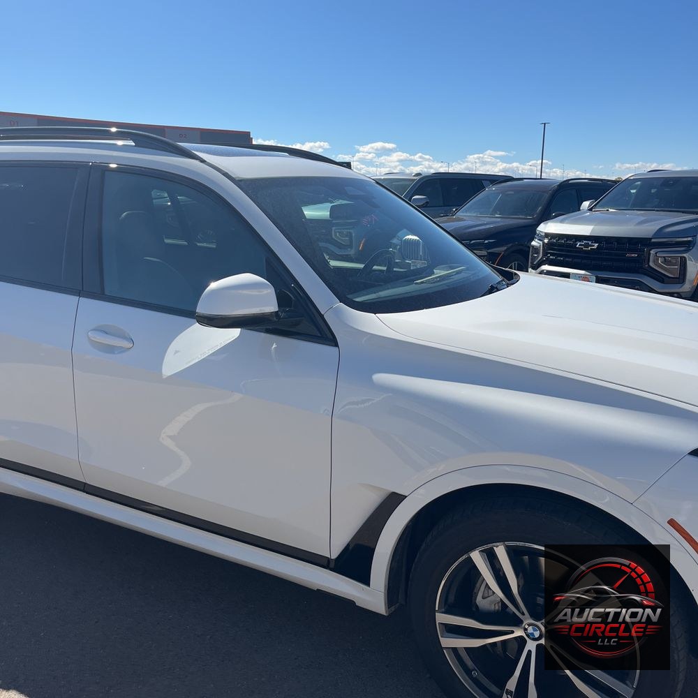 2025 BMW X7 XDrive40i