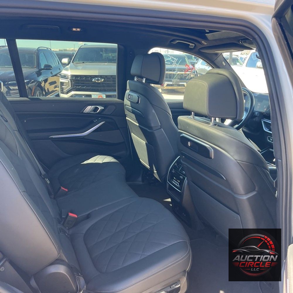 2025 BMW X7 XDrive40i