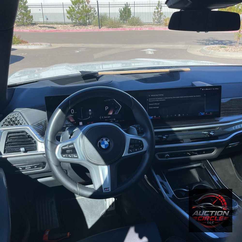 2025 BMW X7 XDrive40i