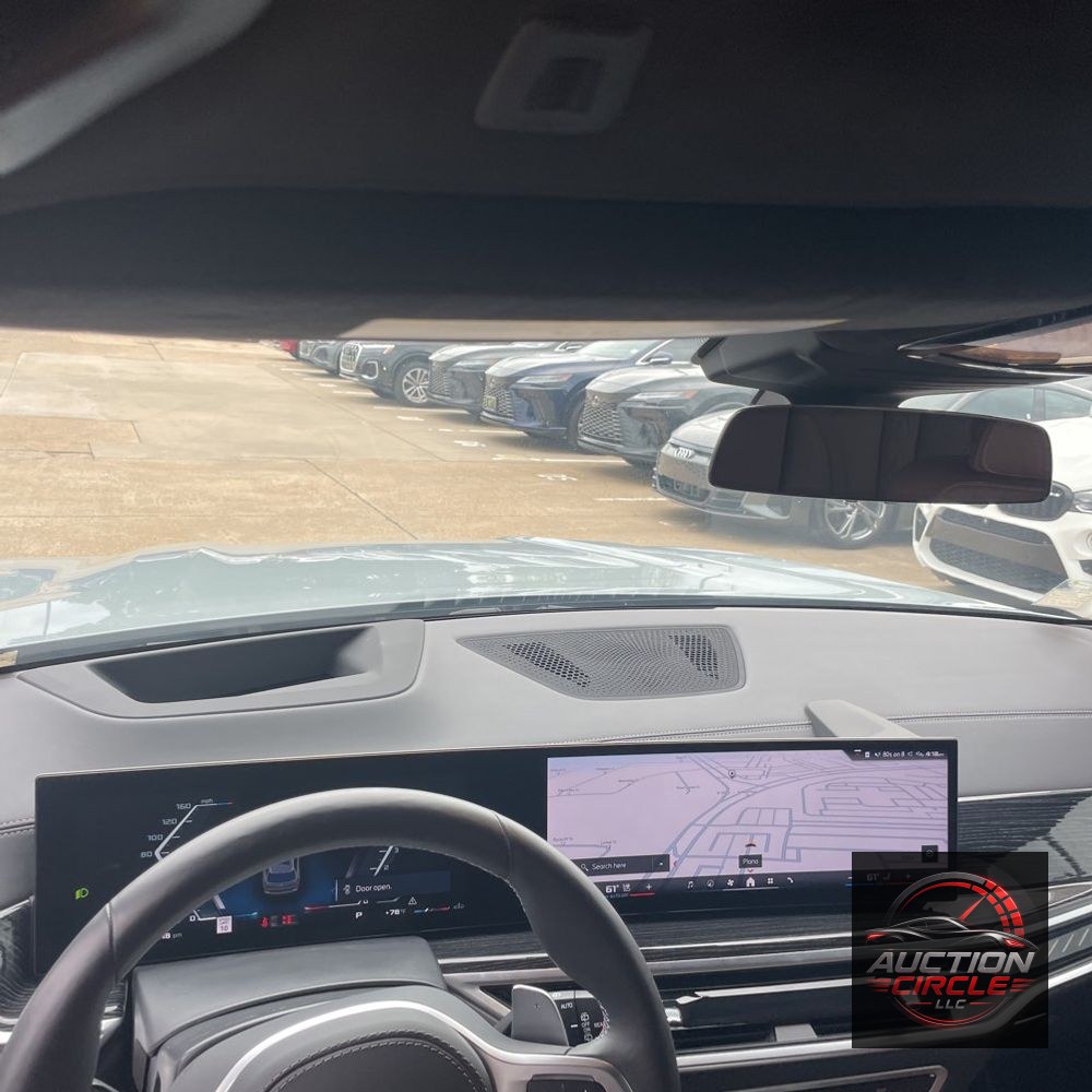 2025 BMW X7 M60i