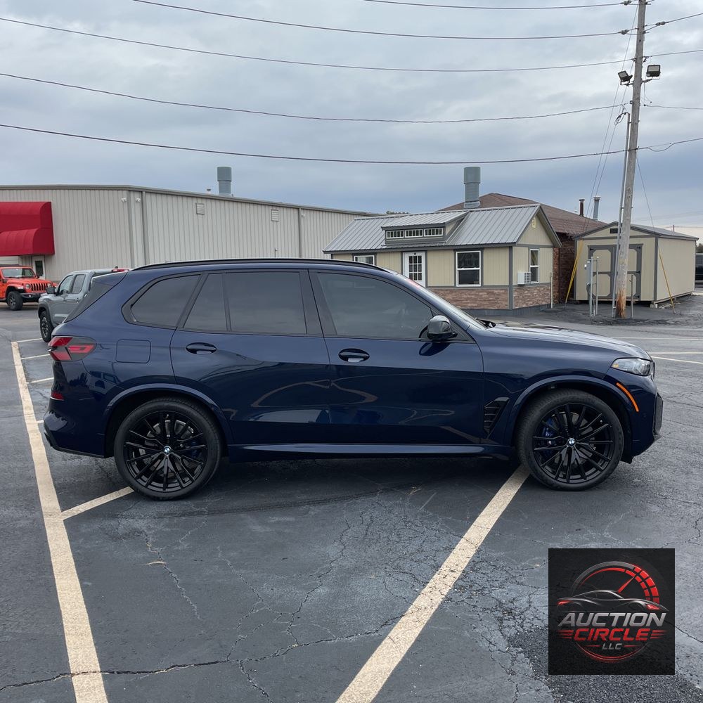 2024 BMW X5 M60i
