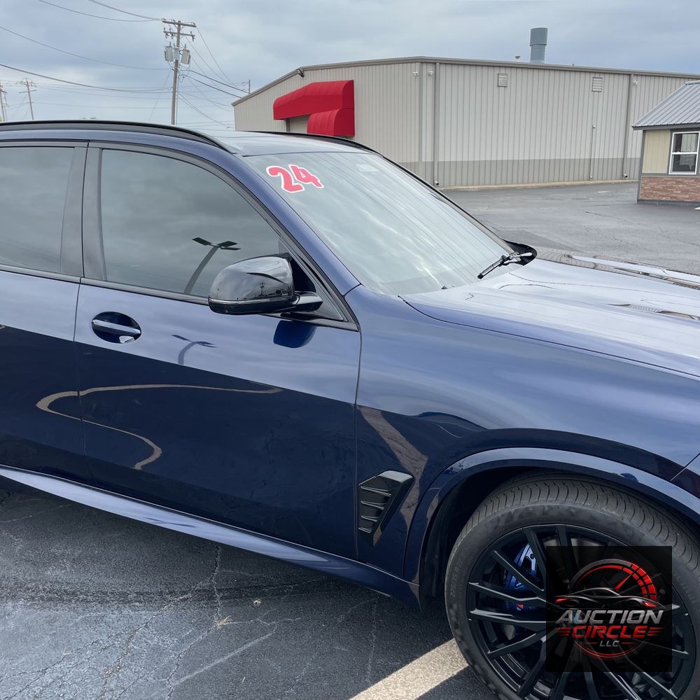 2024 BMW X5 M60i