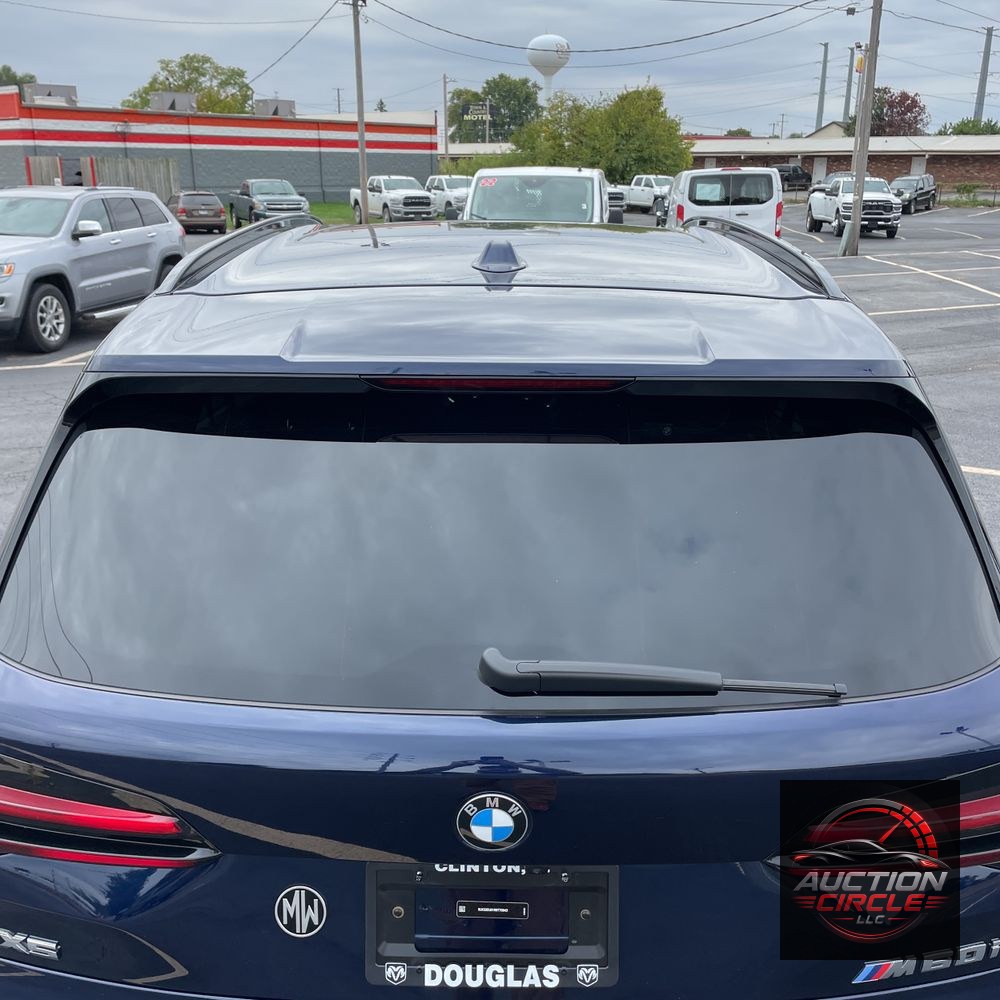2024 BMW X5 M60i