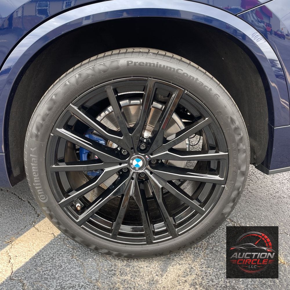 2024 BMW X5 M60i