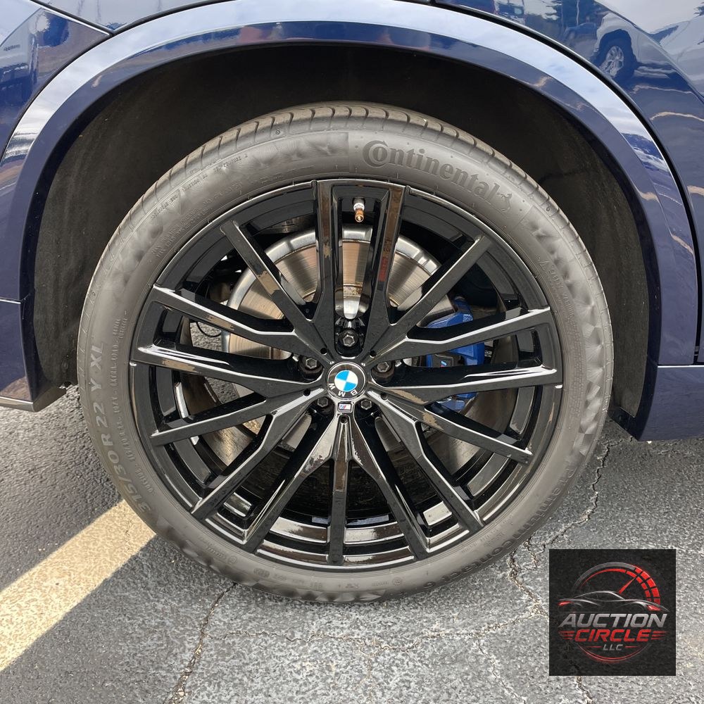2024 BMW X5 M60i