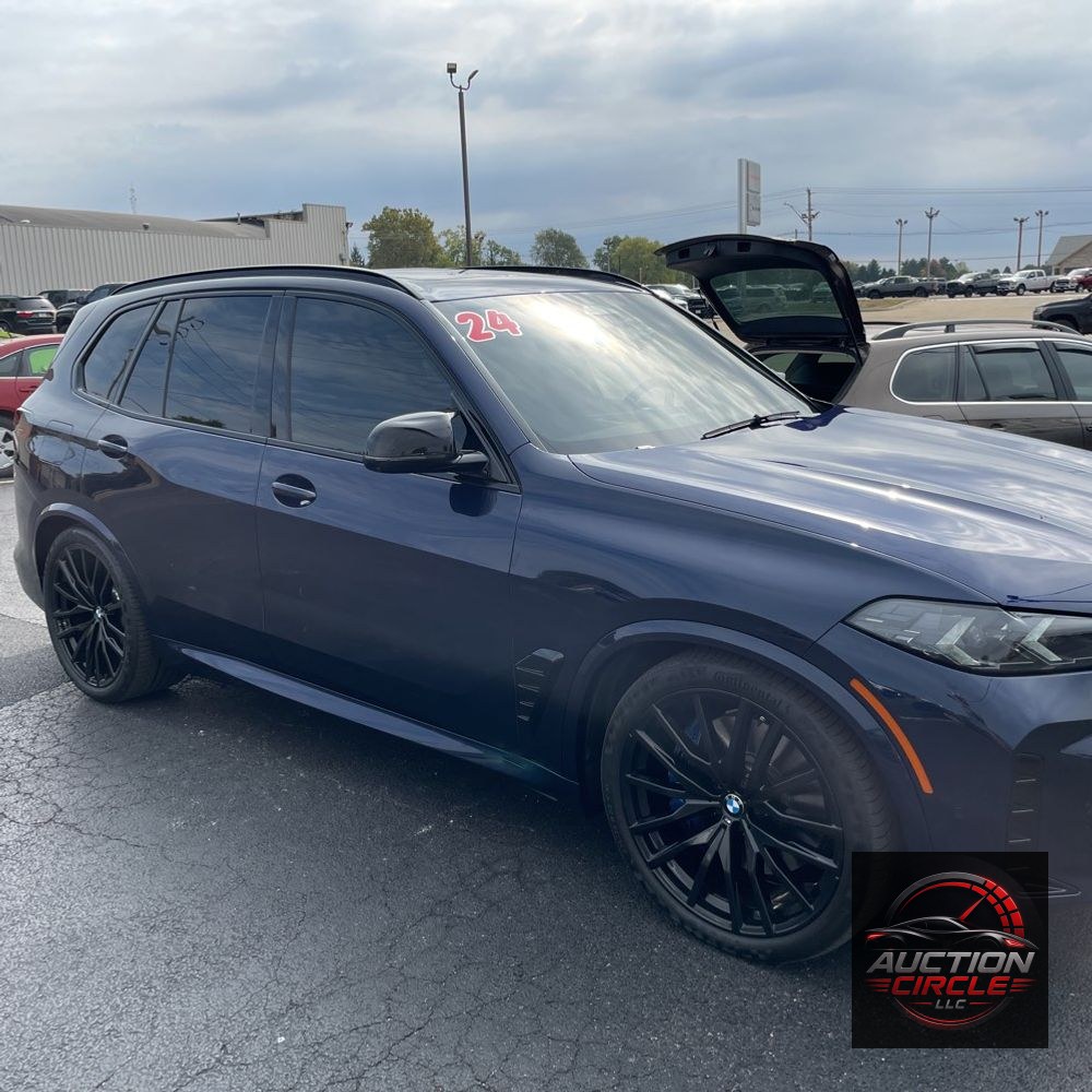 2024 BMW X5 M60i