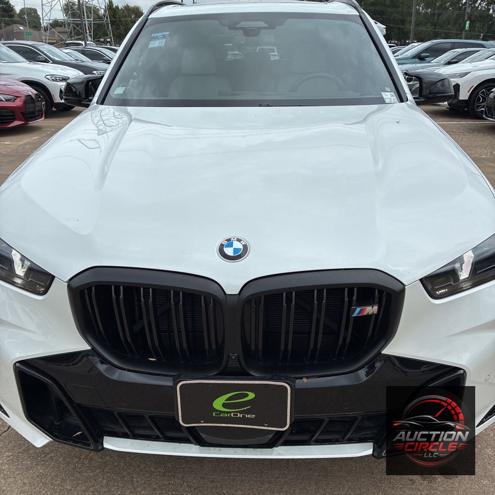 2025 BMW X5 M60i