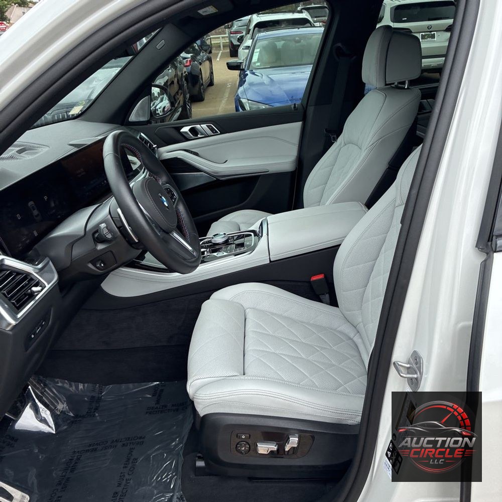 2025 BMW X5 M60i