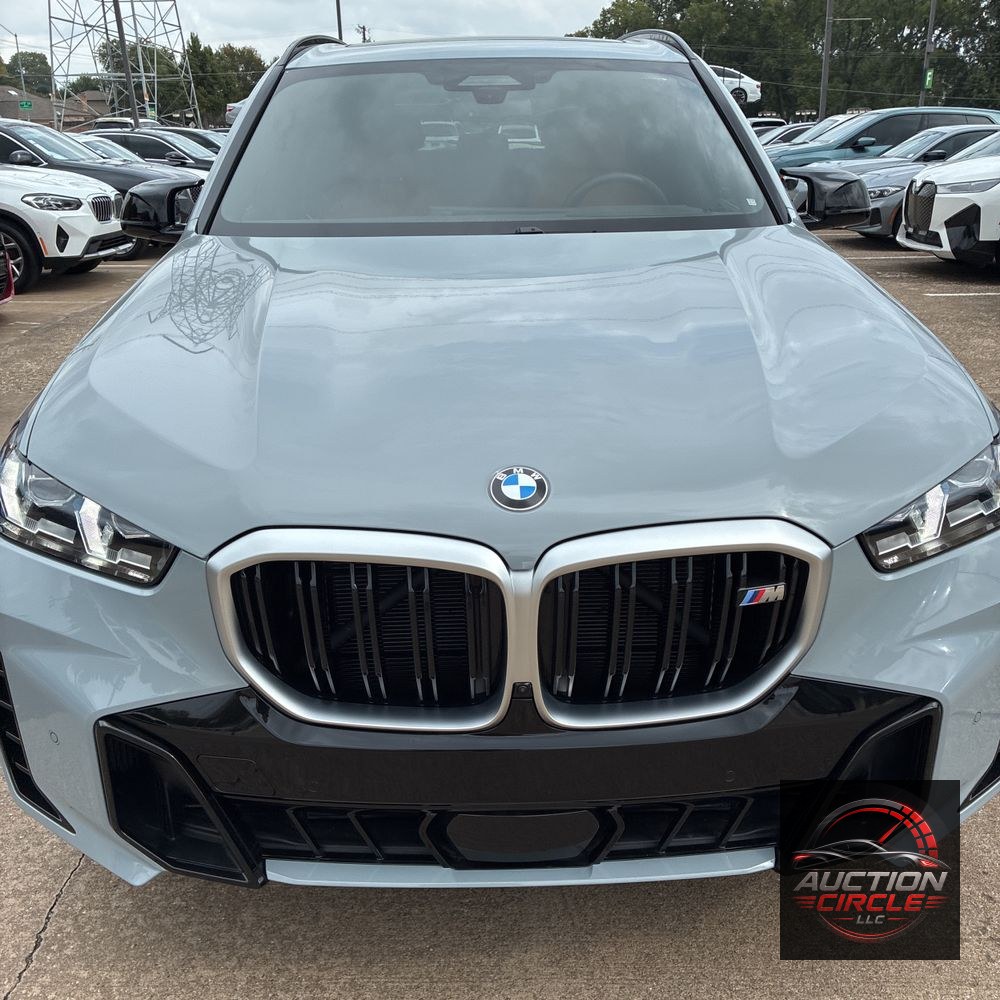 2025 BMW X5 M60i