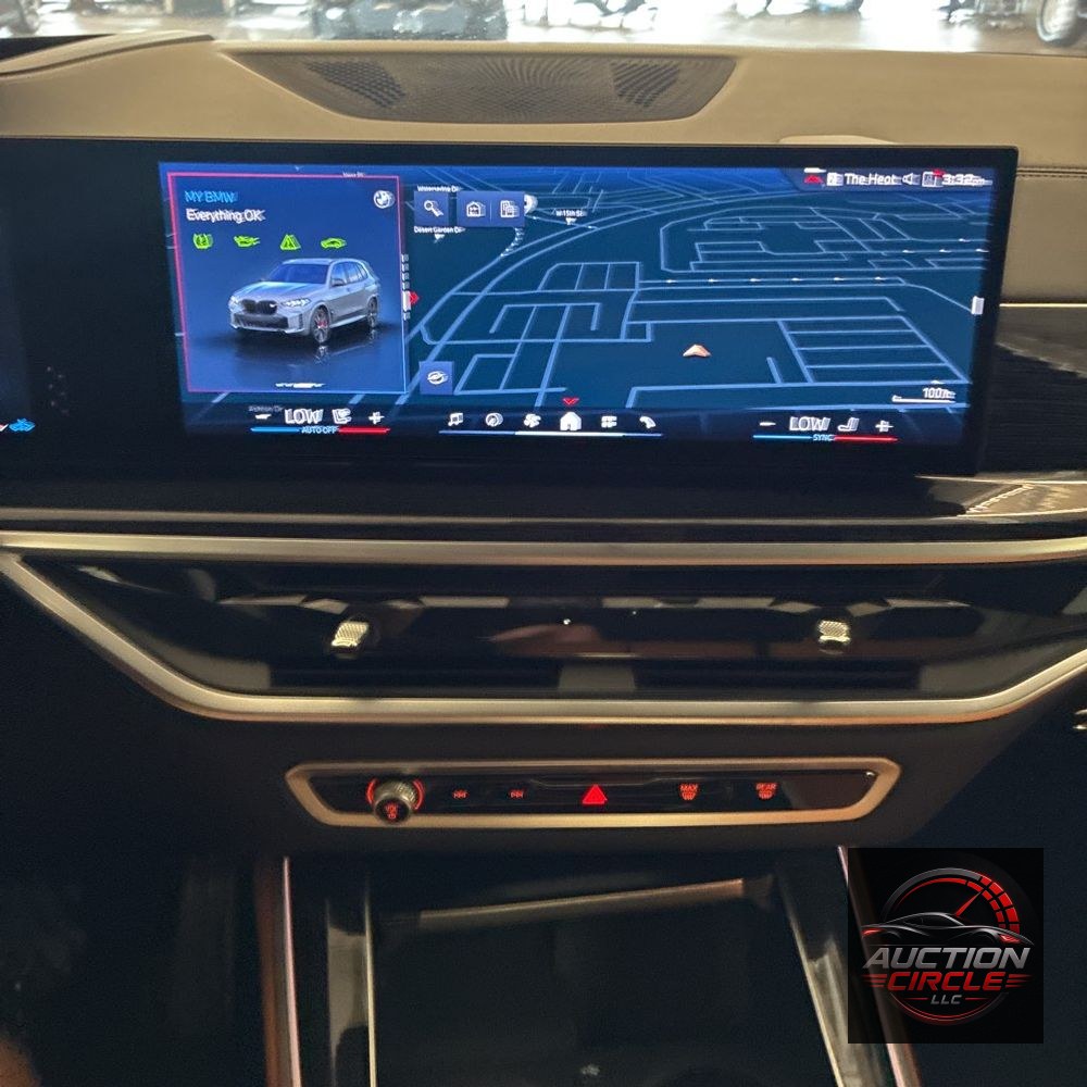 2025 BMW X5 M60i