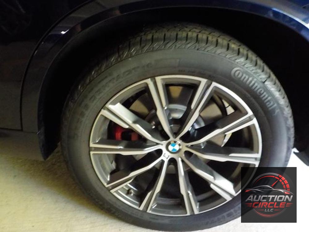 2025 BMW X5 M60i