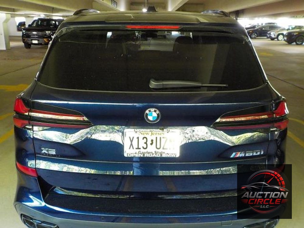 2025 BMW X5 M60i