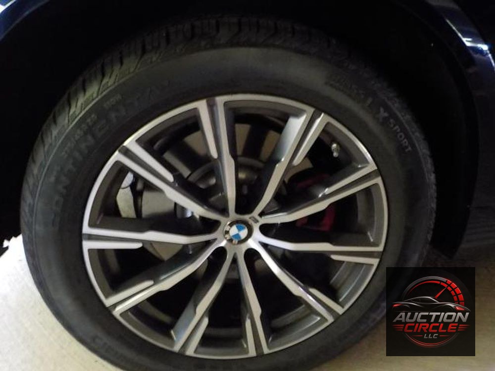 2025 BMW X5 M60i