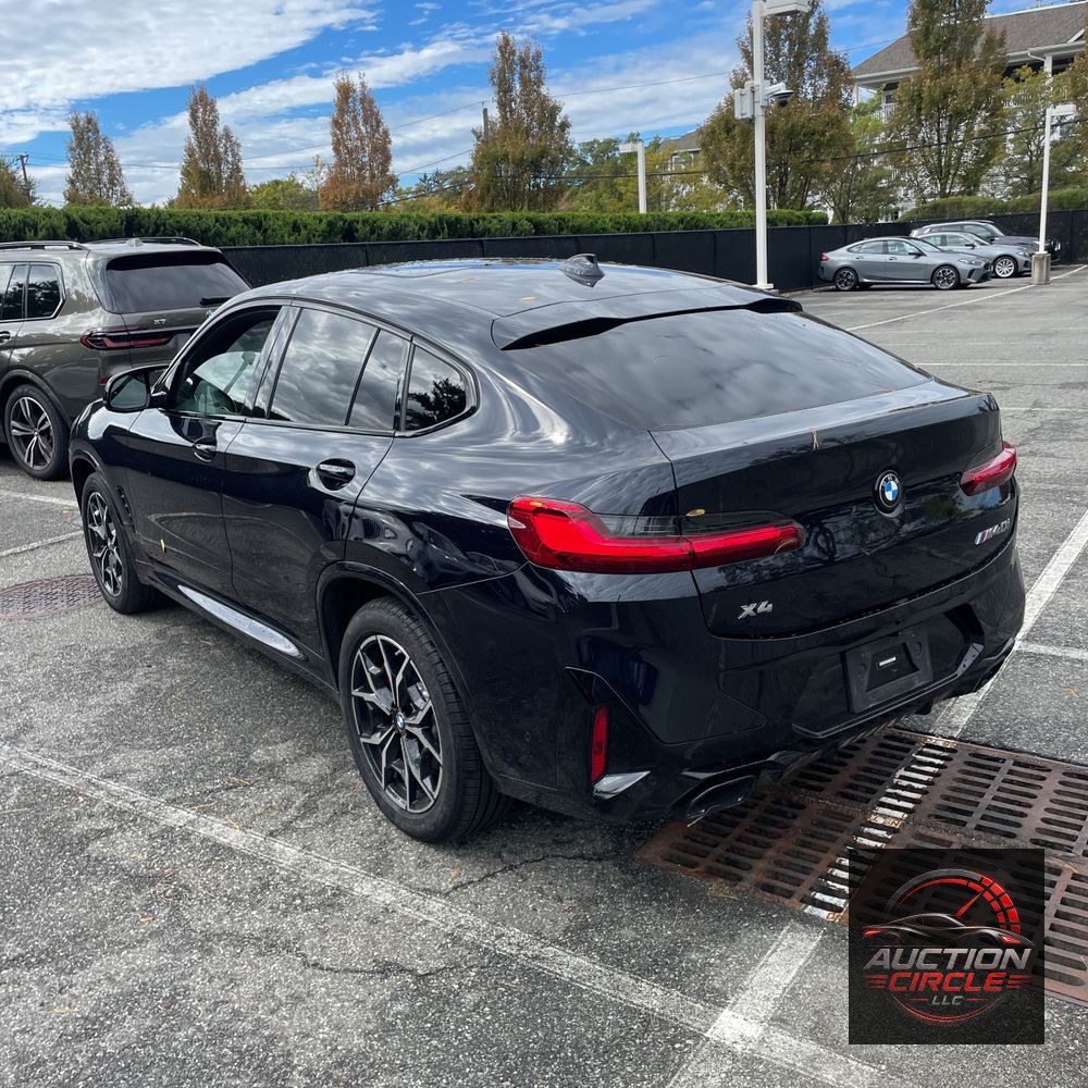 2023 BMW X4 M40i