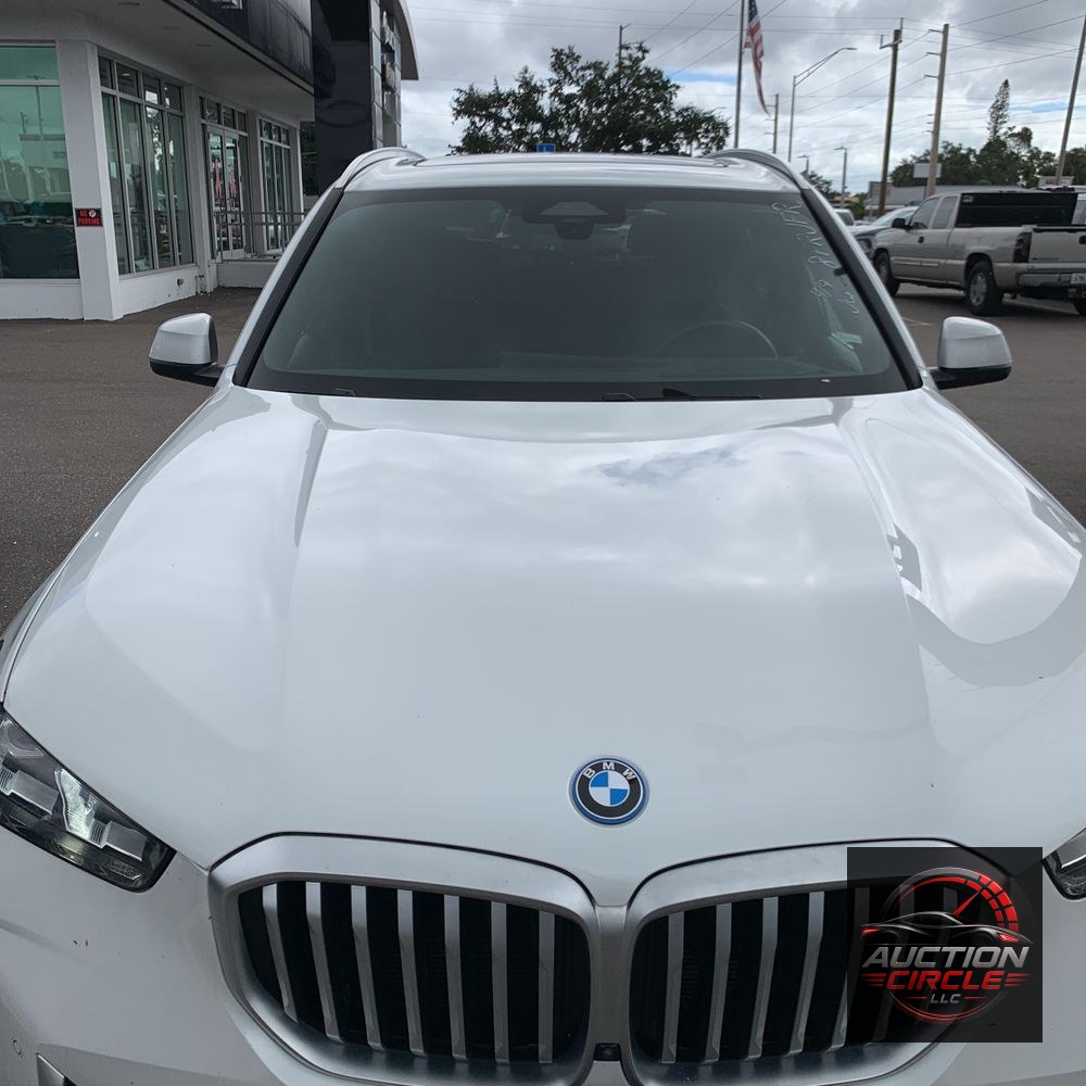 2024 BMW X5 xDrive50e