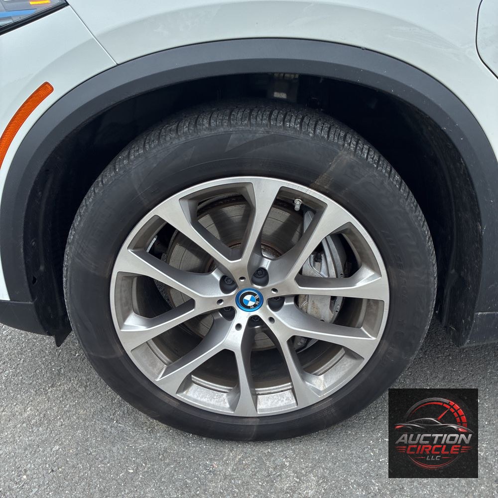2024 BMW X5 xDrive50e