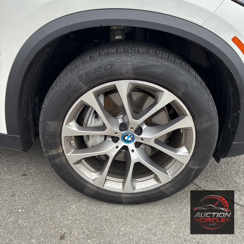 2024 BMW X5 xDrive50e